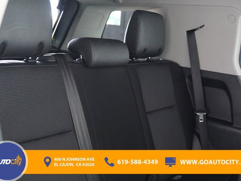 Used 2014 Toyota FJ Cruiser 4WD w/ Convenience Package image 13