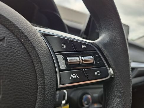 Certified 2023 Kia Forte LXS FWD image 15