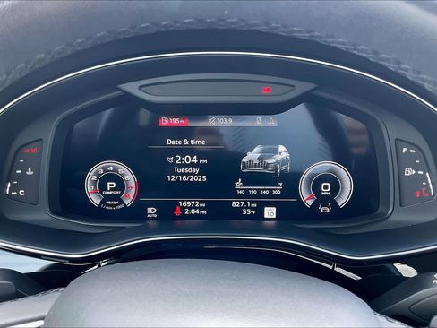 Used 2023 Audi Q7 3.0T Prestige image 21