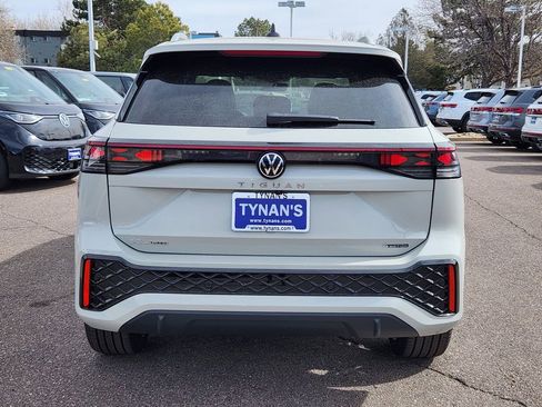 New 2026 Volkswagen Tiguan SEL R-Line AWD/4WD image 4