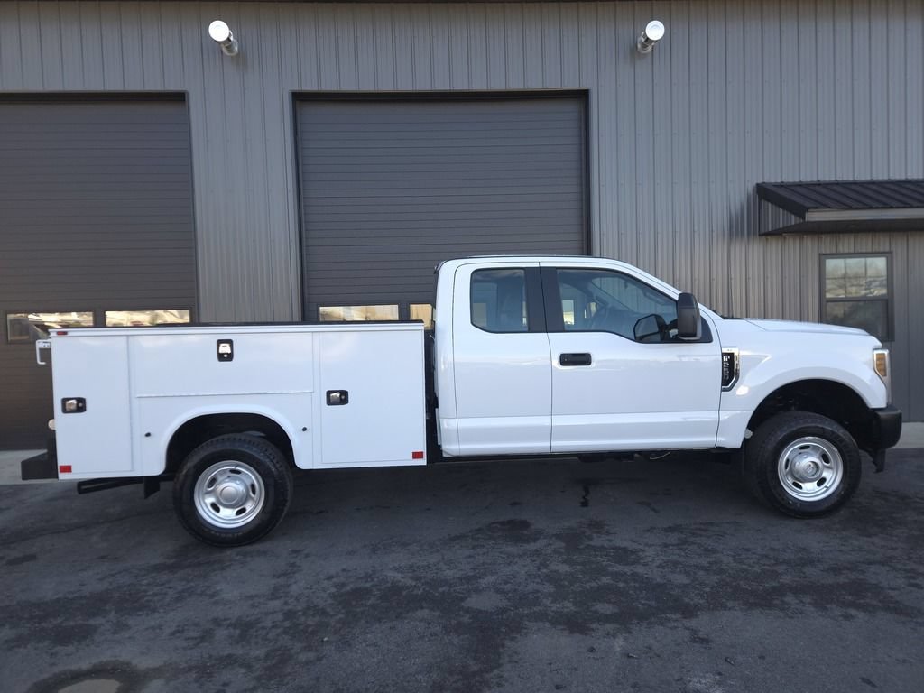 Used 2019 Ford F250 XL w/ Snow Plow Prep Package AWD/4WD image 5
