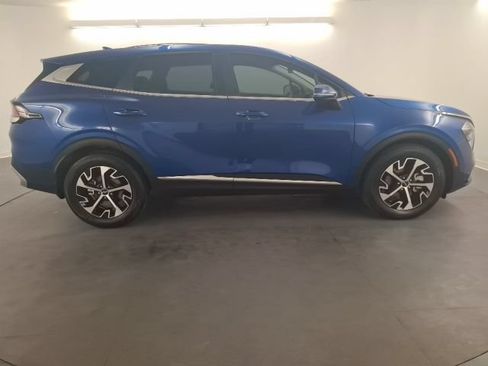 Used 2023 Kia Sportage EX FWD image 9