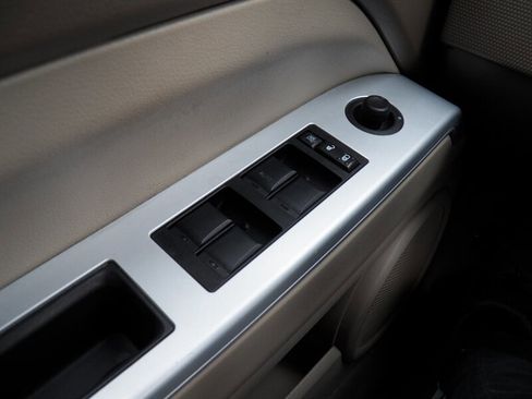 Used 2008 Jeep Compass Limited image 29