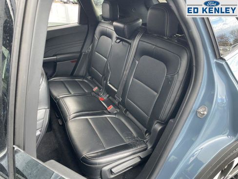 Used 2024 Ford Escape Platinum image 6