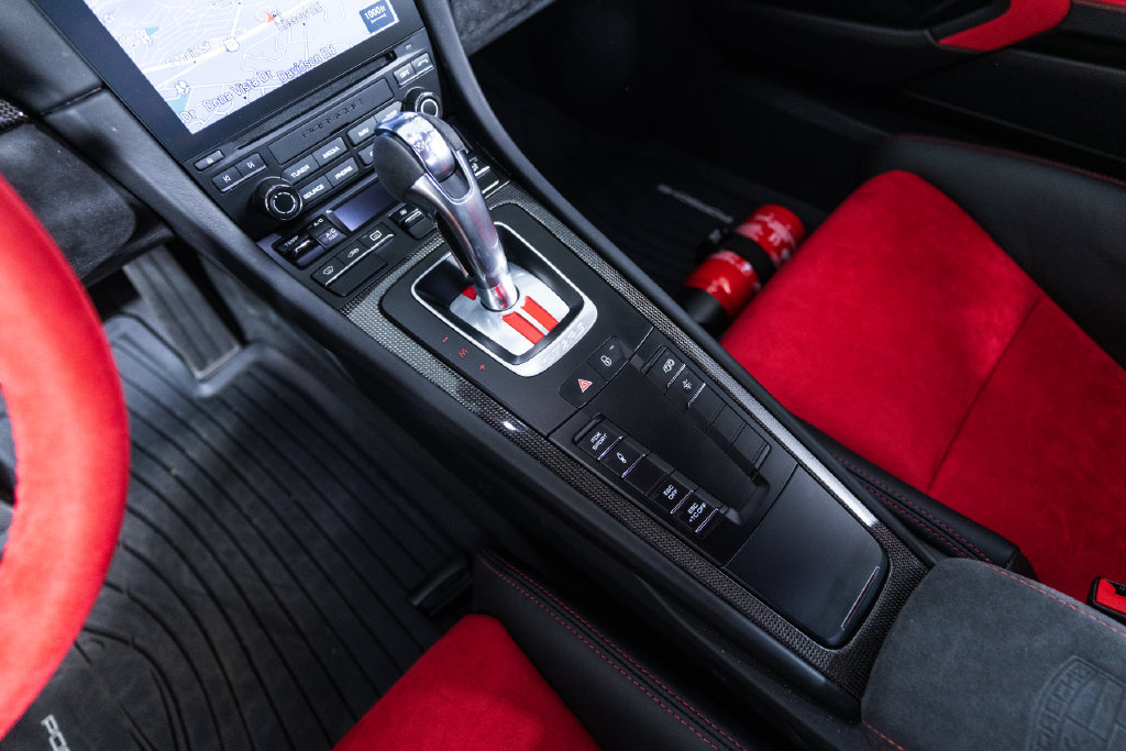 Certified 2018 Porsche 911 GT2 RS RWD image 47