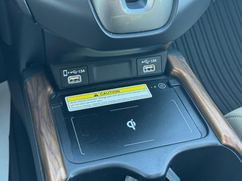 Used 2020 Honda CR-V Touring image 28