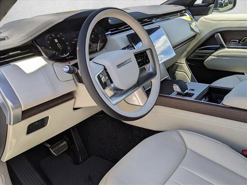 New 2026 Land Rover Range Rover SE AWD/4WD image 3