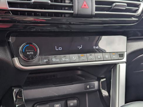 Certified 2023 Kia Seltos EX image 26