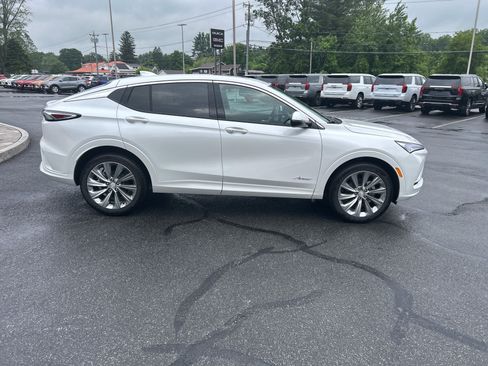 New 2026 Buick Envista Sport Touring FWD image 13