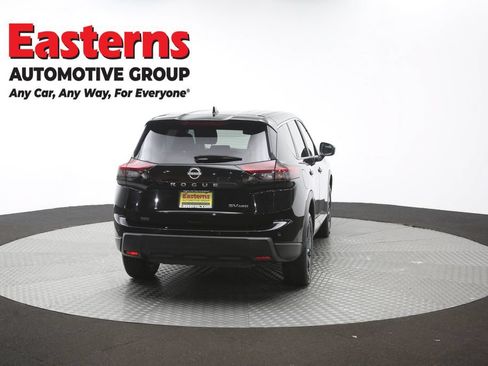 Used 2024 Nissan Rogue SV AWD/4WD image 38