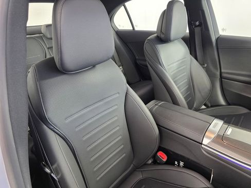 Used 2023 Mercedes-Benz C 300 Sedan image 29