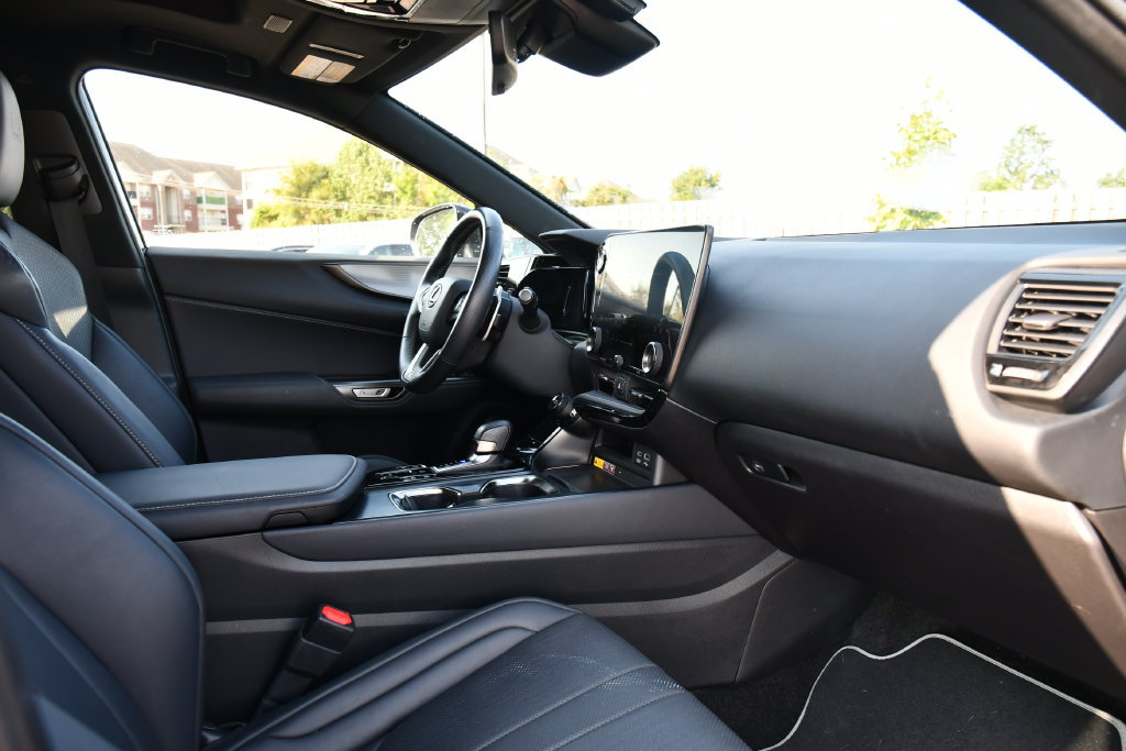 Used 2024 Lexus NX 450h+ F Sport w/ Vision Package AWD/4WD image 35