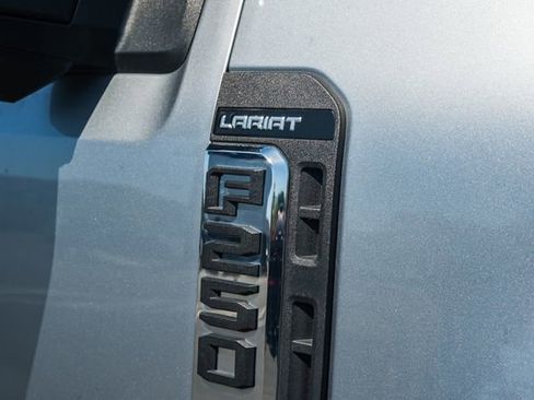 Used 2023 Ford F250 Lariat AWD/4WD image 13