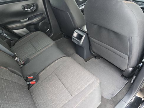 Certified 2025 Honda HR-V Sport image 12