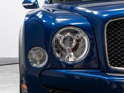 Used 2016 Bentley Mulsanne Speed image 57