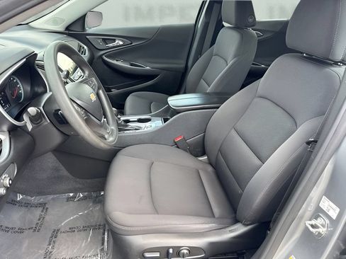 Used 2023 Chevrolet Malibu LT FWD image 9