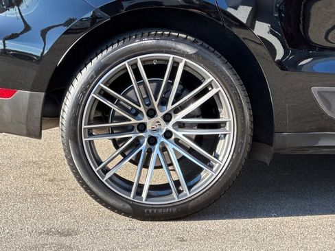 Used 2021 Porsche Macan S image 43