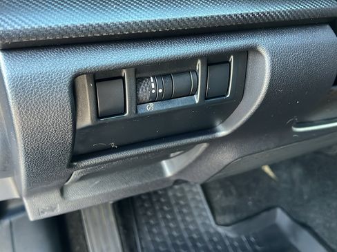 Used 2024 Subaru Crosstrek 2.5i Wilderness image 28