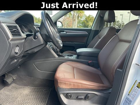 Used 2021 Volkswagen Atlas SE image 13