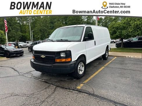 Used 2015 Chevrolet Express 2500 RWD image 1