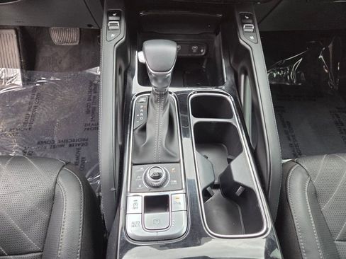 Used 2023 Kia Telluride EX X-Line image 28