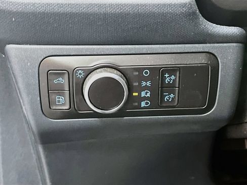 Used 2023 Ford Maverick XLT FWD image 10