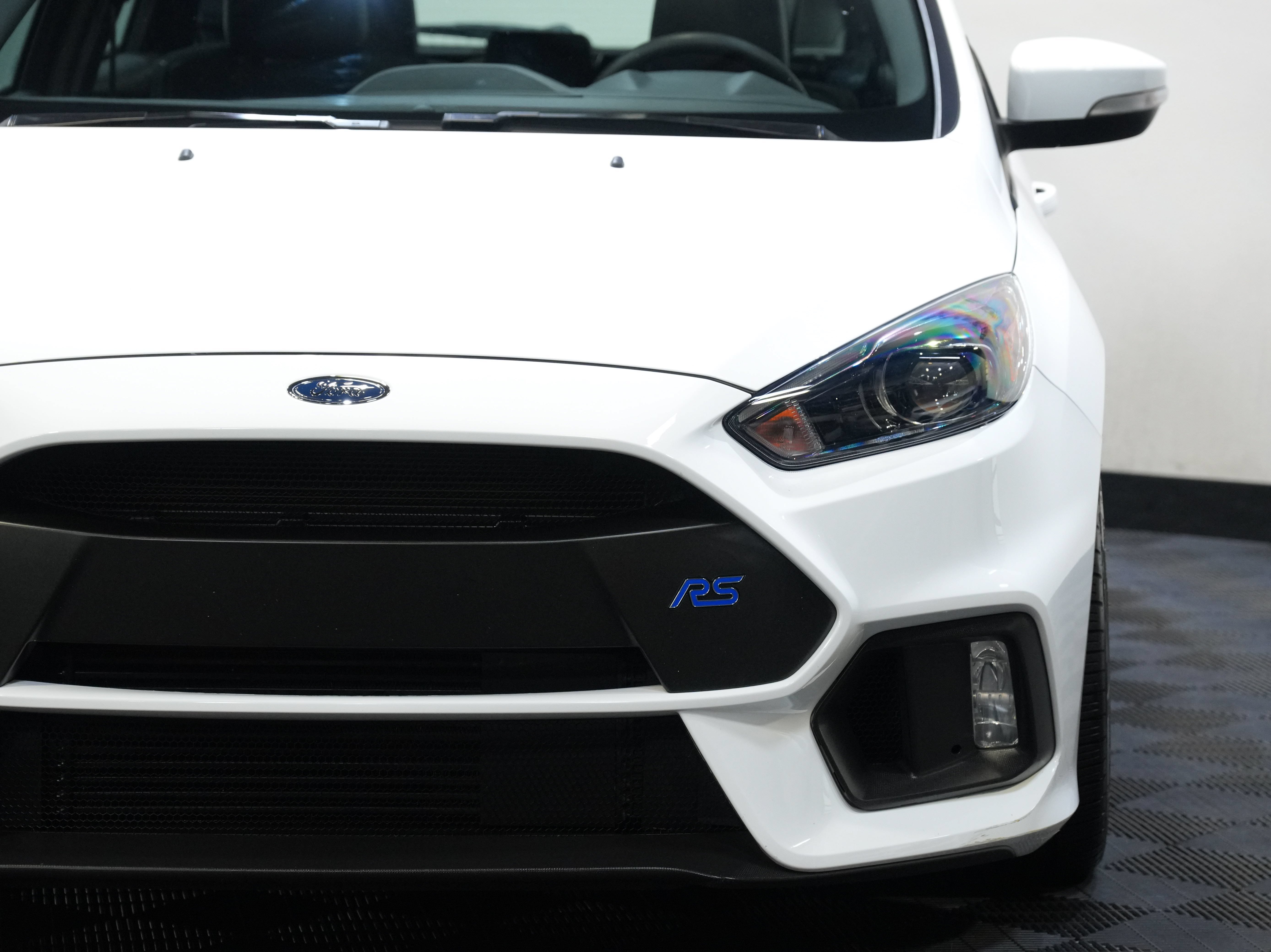 Used 2017 Ford Focus RS AWD/4WD image 10