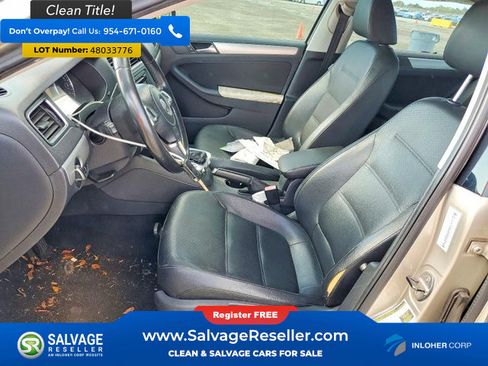 Used 2013 Volkswagen Jetta SE image 9