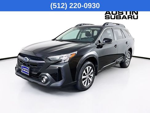 Certified 2025 Subaru Outback Premium w/ Popular Package #1 AWD/4WD image 4