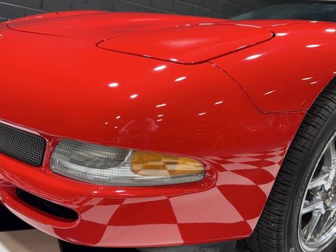 Used 2003 Chevrolet Corvette Z06 w/ Memory Package, 3 Drivers RWD image 16