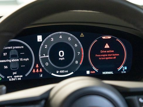 Certified 2026 Porsche Cayenne AWD/4WD image 19
