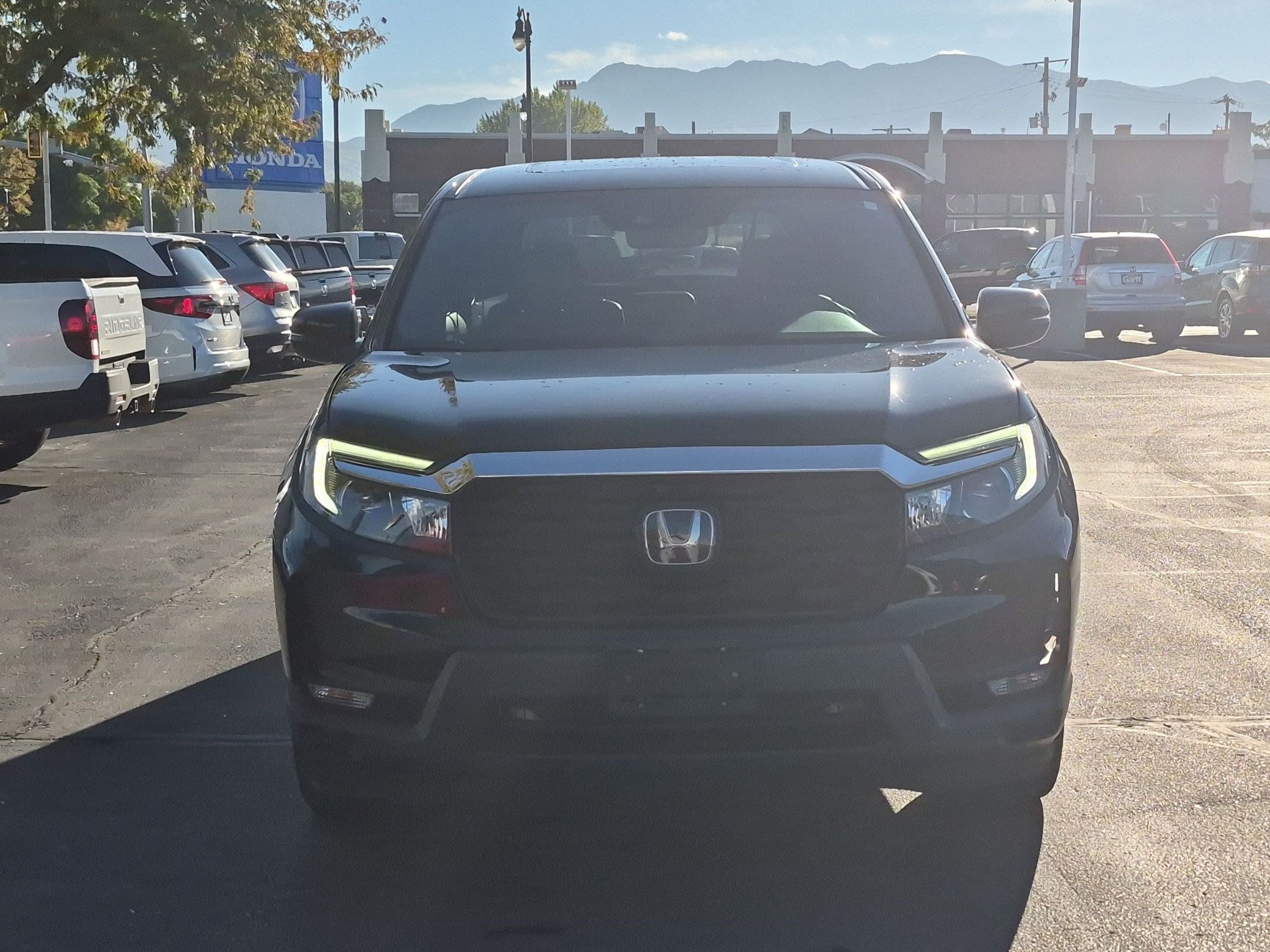 Used 2023 Honda Passport EX-L image 11