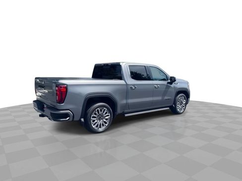 Used 2021 GMC Sierra 1500 Denali w/ Denali Ultimate Package AWD/4WD image 8