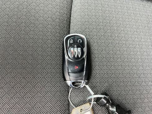 Used 2025 Buick Encore GX Preferred image 22