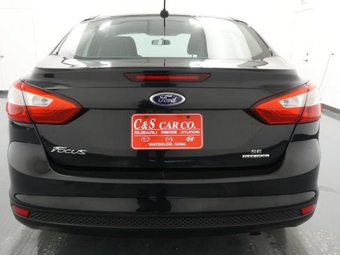 Used 2014 Ford Focus SE FWD image 7