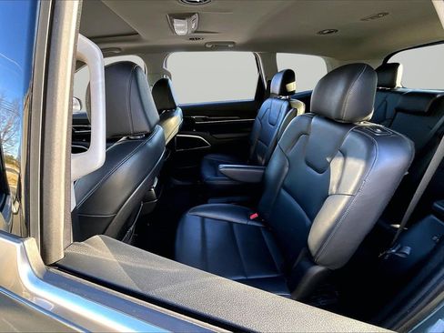 Used 2023 Kia Telluride S w/ S Sunroof Package image 22