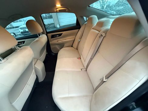 Used 2015 Nissan Altima 2.5 S w/ Power Driver Seat Package image 14