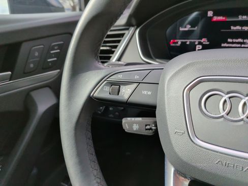 Used 2022 Audi Q5 2.0T Prestige w/ Prestige Package image 19