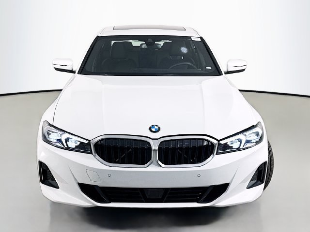 Used 2026 BMW 330i Sedan RWD image 2