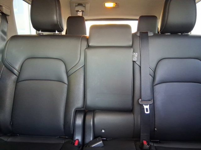 Certified 2025 Nissan Pathfinder SL FWD image 20