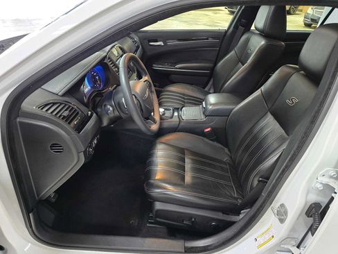 Used 2023 Chrysler 300 S RWD image 20