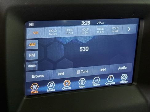 Used 2018 Jeep Compass Sport w/ Tech Group FWD image 7