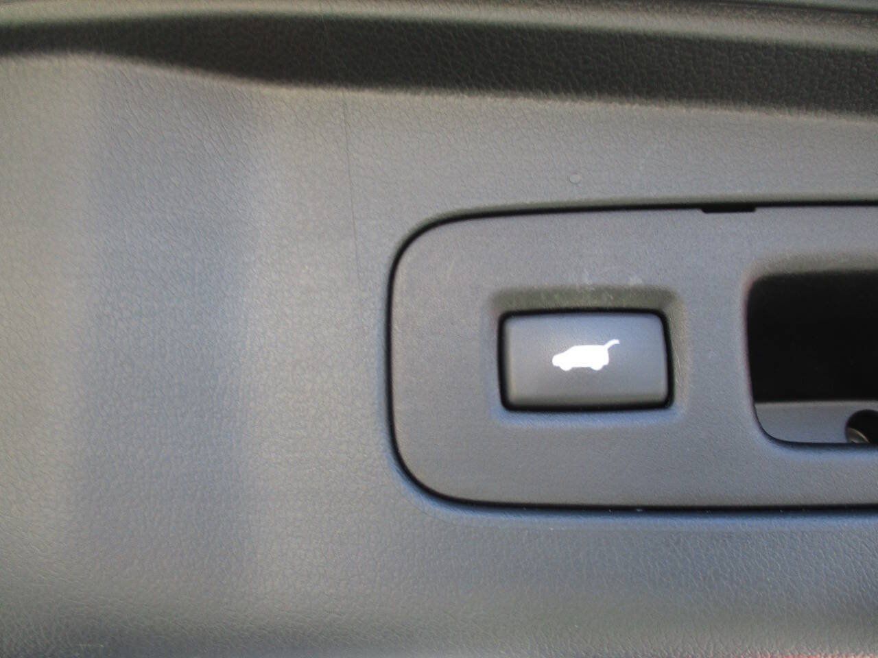 Used 2015 Honda CR-V Touring image 26