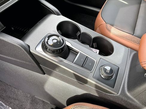 New 2025 Ford Bronco Sport Outer Banks w/ Outer Banks Tech Package+ image 8