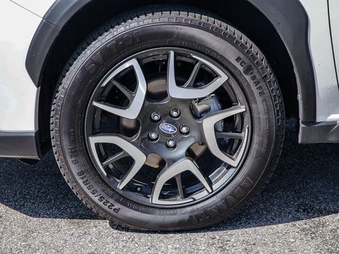 Used 2023 Subaru Crosstrek Hybrid w/ Moonroof Package w/Navigation image 9