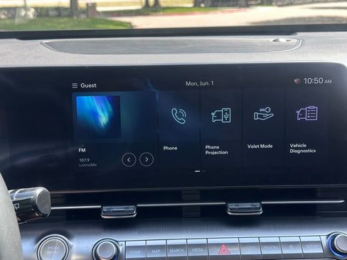 Used 2025 Hyundai Kona SEL FWD image 33