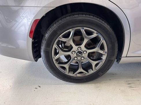 Used 2017 Chrysler 300 S w/ 300S Premium Group AWD/4WD image 44