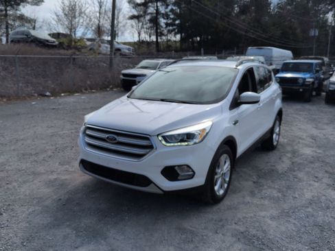 Used 2018 Ford Escape SEL image 4