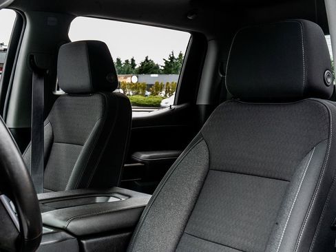 Used 2022 GMC Sierra 1500 SLE w/ Remote Start Package image 28