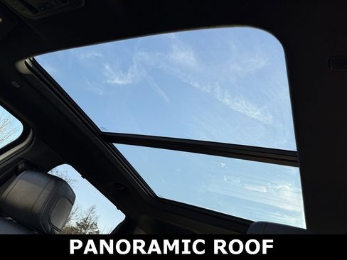 Used 2024 Toyota Tundra Platinum image 8